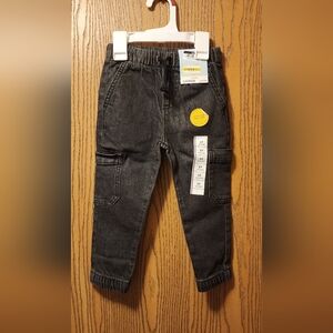 Cat & Jack boy's black Jogger